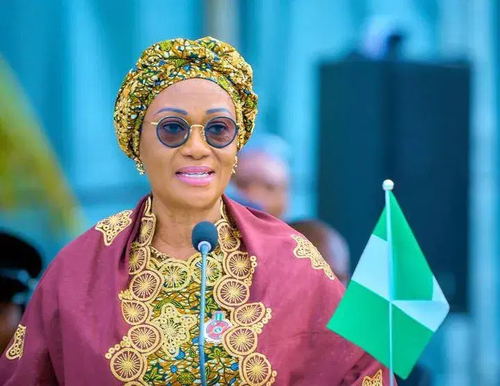 First Lady mourns victims of Afriland fire disaster