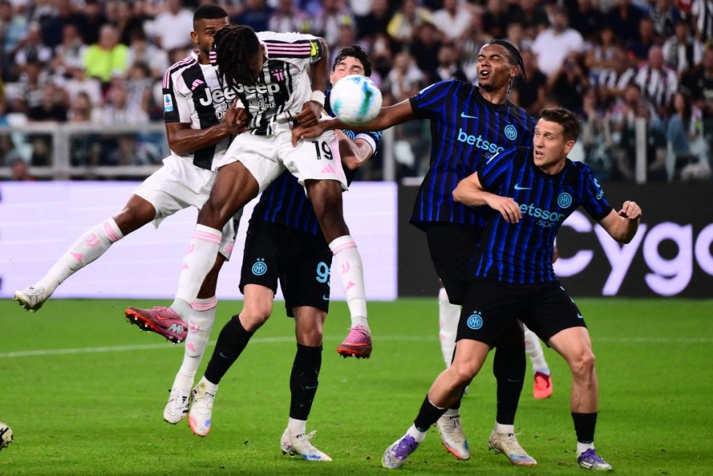 Last-gasp Juve beat Inter to maintain perfect Serie A start