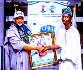 Agricultural students appoint Minister as Grand Patron