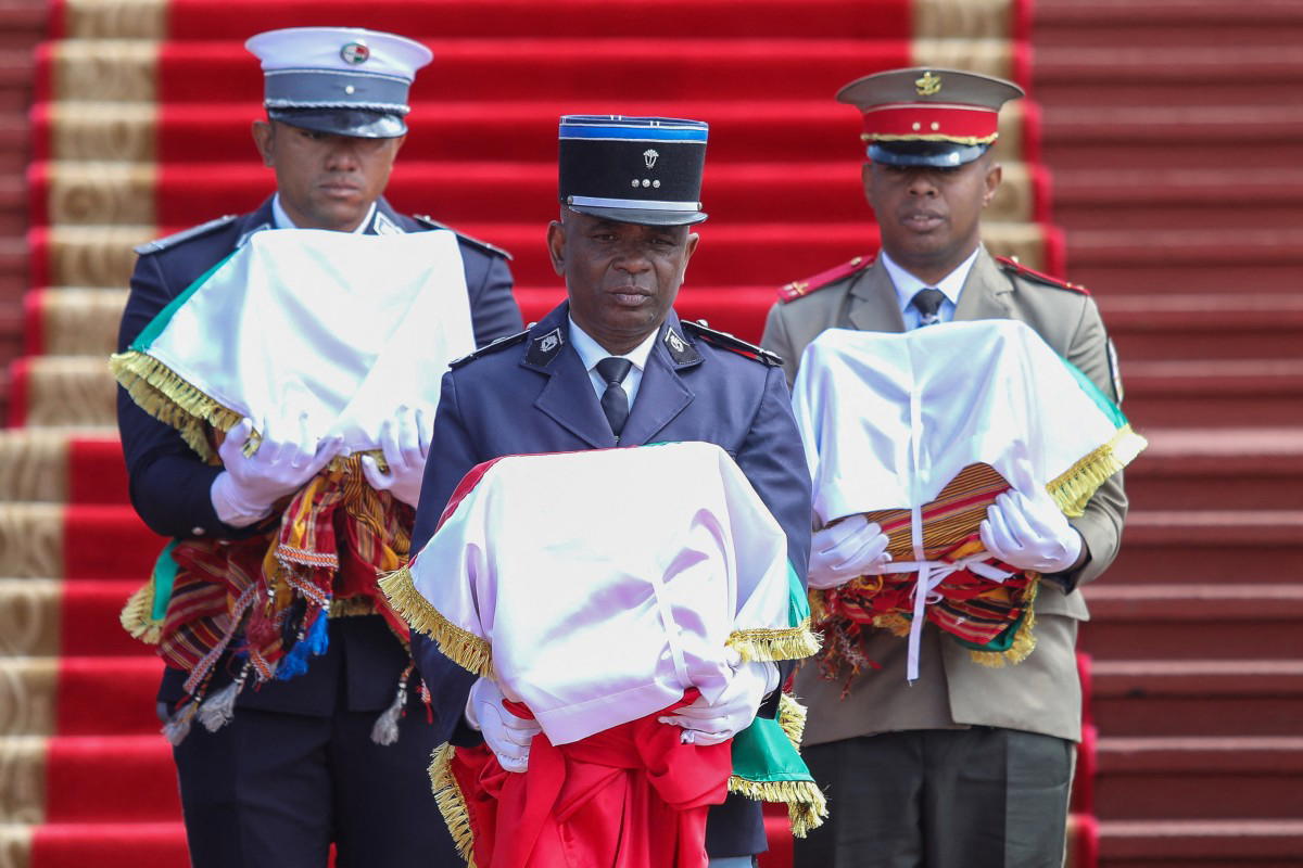 Madagascar receives skull of beheaded king returned by France