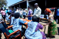Malawi counts votes in tight race for president