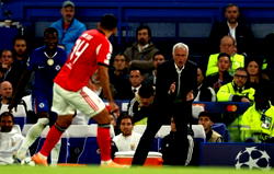 Mourinho’s Benfica beaten on Chelsea return in Champions League