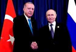 Putin meets Turkey’s President Erdogan over Ukraine