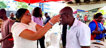 Newspaper dristributors rejoice as Vanguard donates eye glasses