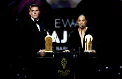 Ballon d’Or: Arsenal’s Gyokeres wins best striker, as Luis Enrique claims best coach of the year