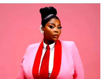 Celebrity interviews thrive on connection , authenticity — Honeypot