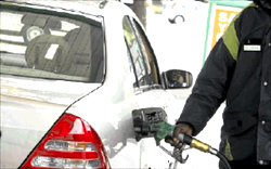 Petrol price drops to ₦1,034.76 in January amid sustained decline