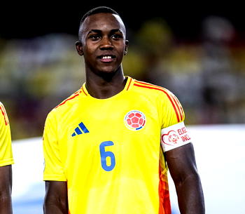 Man United agree deal to sign midfielder Cristian Orozco