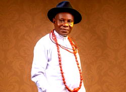 USCL President vows to complete Urhobo building in Lagos