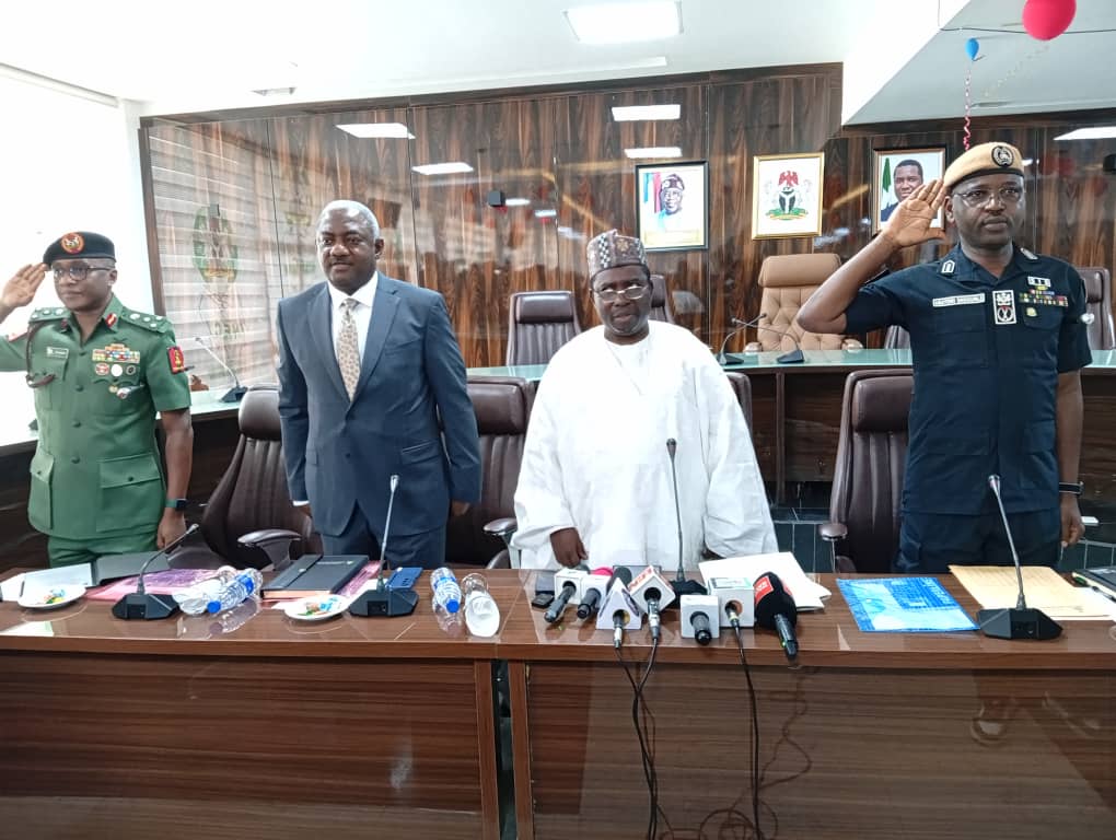 BVAS: INEC pledges seamless Anambra election despite network glitch