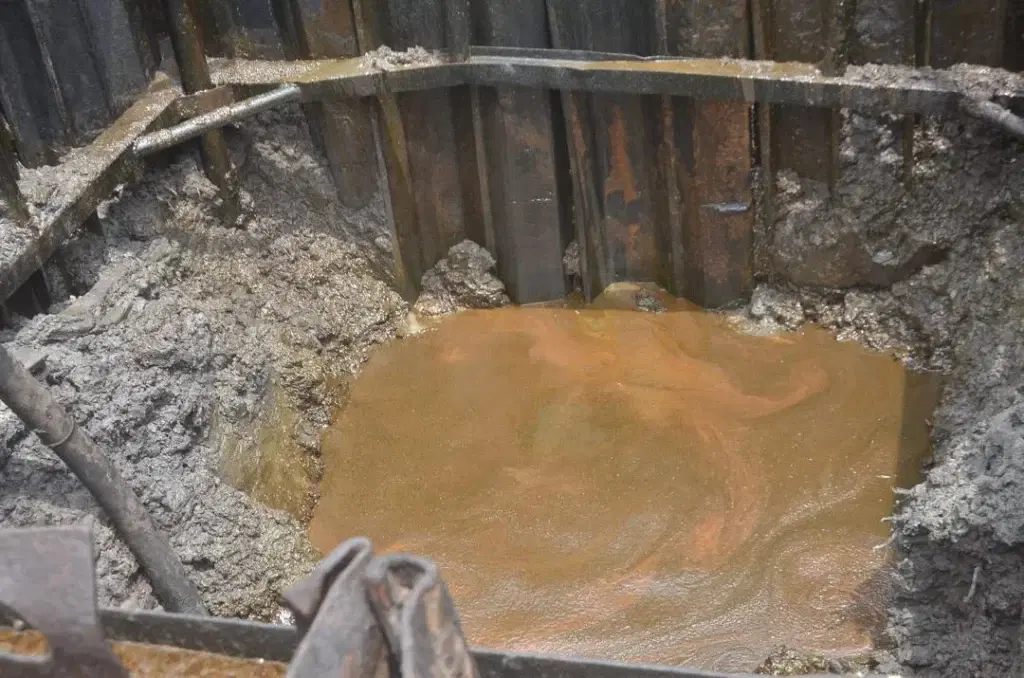 Oil leak from OML 29 crude delivery line pollutes Bayelsa communities