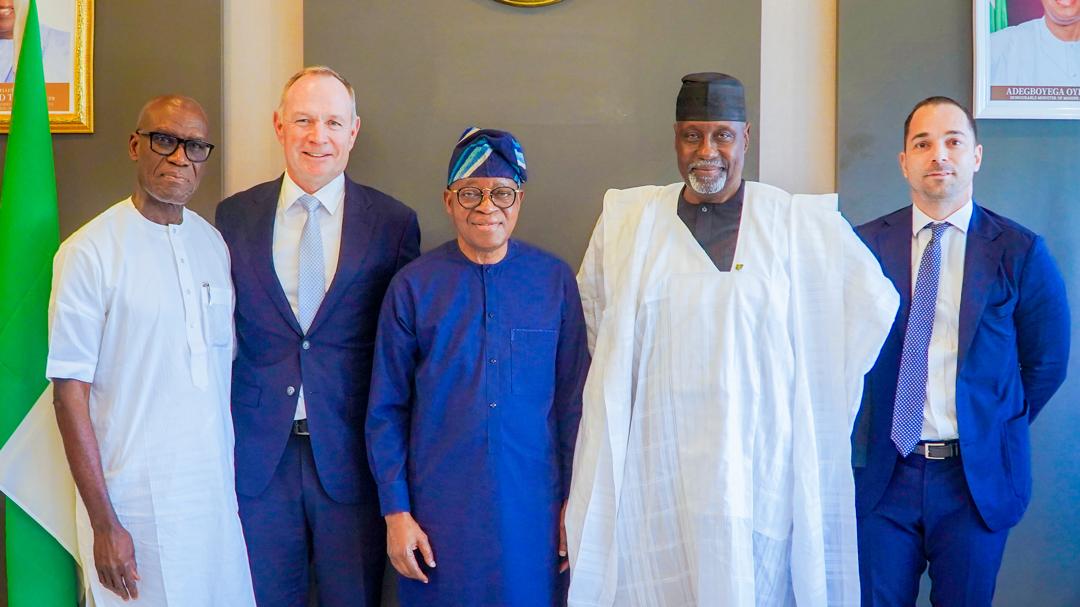 FG, ICTSI management in talks, commits to strengthening port operations, investment