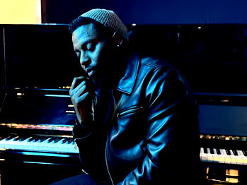 Viktur Sunday releases new album, My Kinda Hymns