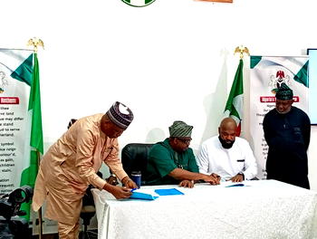 Plateau partners Solutron for 25-year broadband fibre project