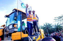 ‘We don’t distinguish between federal and state roads’ – Otti