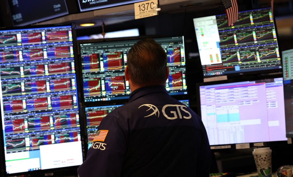 S&P 500, Nasdaq bounce back after prior day’s losses