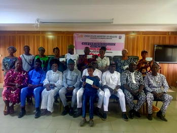 Aiyedatiwa distributes N38million to offset medical bills of residents