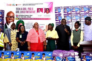 Ondo distributes 5,000 sanitary pads to girls in secondary schools