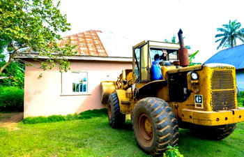 Again, Enugu Govt pulls down property used for kidnapping