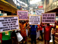 Tension in Onitsha drug market as traders protest, demand removal of caretaker chairman
