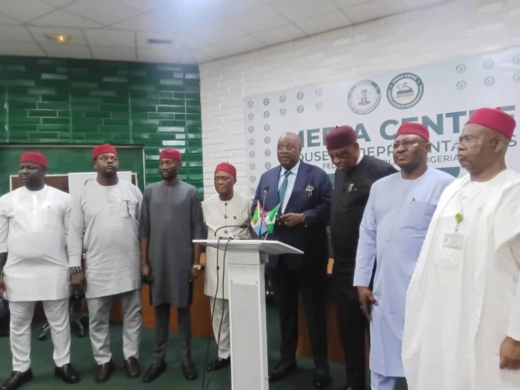 Five Enugu, one Plateau reps defect to APC