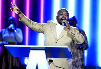 Bayo Daniels: UK-based Afrogospel star blending faith, rhythms