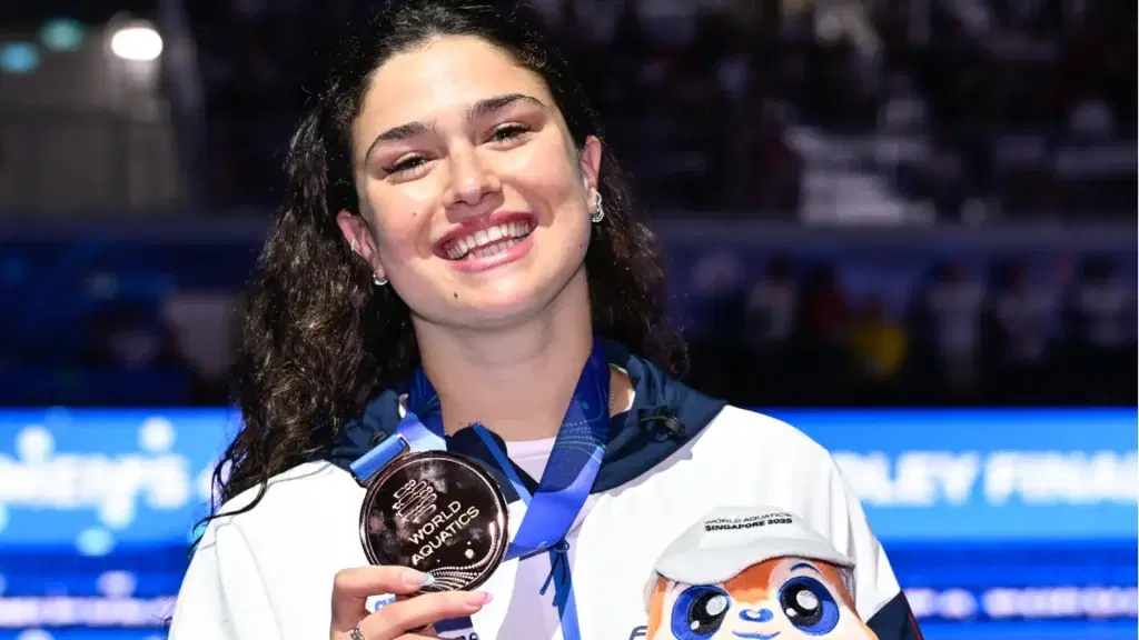 Italy’s world champion suspended after stealing cosmetics at Singapore airport