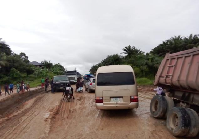 Federal highways of horror: Collapsed roads making life unbearable for travellers — Investigation