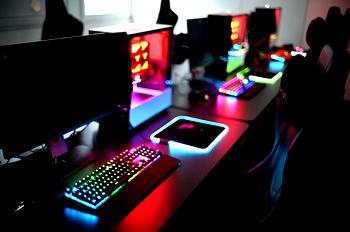 Top Five Online Entertainment Experiences Popular With Malaysian Players (and Why)