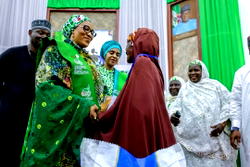 First Lady Tinubu launches food donation to vulnerable persons in Yobe