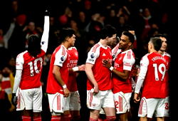 Liverpool search for answers, Arsenal brace for Chelsea test