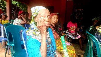 Anambra 2025: 96-year-old woman weeps after being denied voting