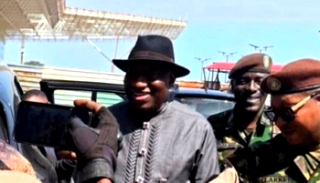Coup: Finally, Jonathan leaves Guinea Bissau