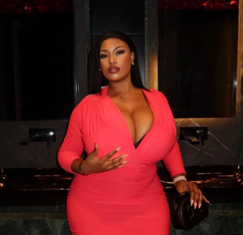 You can’t date me when you drive Corolla, Honda, Keke while I drive Range Rover – Karachika