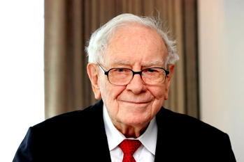 Warren Buffett announces exit as Berkshire CEO
