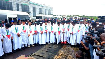 Breaking: Gov Diri finally defects to APC [Photos]