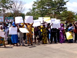 Ondo farmers protest illegal detention of two monarchs, forceful takeover of lands