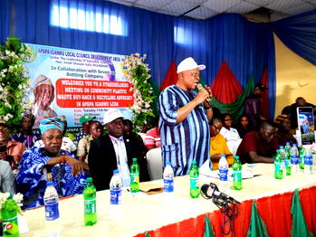 Apapa-Iganmu residents urged to turn plastic waste to wealth