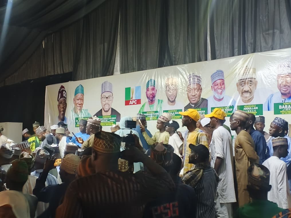 Ganduje’s son receives 500 Kwankwaso loyalists into APC