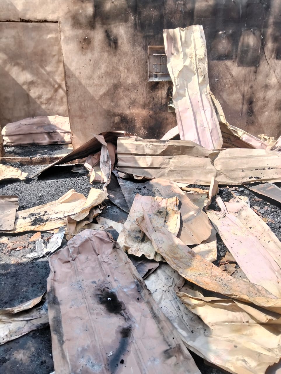 Fire destroys ₦40m Ebonyi apartment, family escapes death