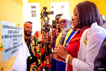 Senator Onyewuchi gifts Science, ICT facilities to Imo schools