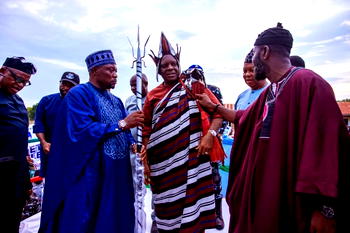 Akutah receives hero’s welcome in Benue as supporters push 2027 governorship bid