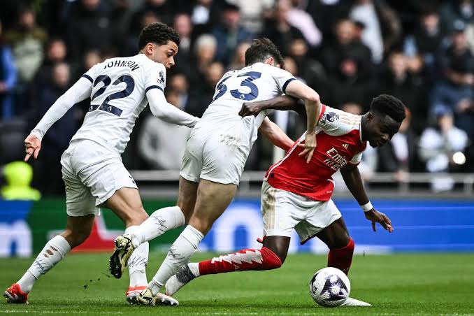 Arsenal vs Tottenham: EPL leaders seek to go six points clear with win