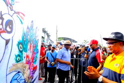 Calabar Carnival: Gov Otu unveils 20th anniversary mascot, introduces diasporan band