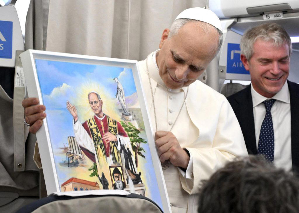 Pope plans trip to Africa, starting with Algeria