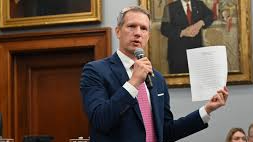 US lawmaker, Moore visits Benue, flays violence driving thousands Into IDP camps