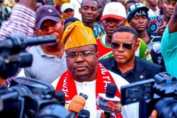 Christmas: Ajadi urges leaders to be sources of joy, not sorrow
