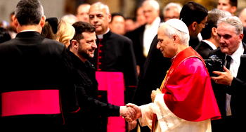 Pope speaks with Israeli, Ukrainian presidents, urges peace