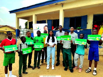 Journalist awards scholarships to 30 boys, donates sanitary pads to schoolgirls in Kogi