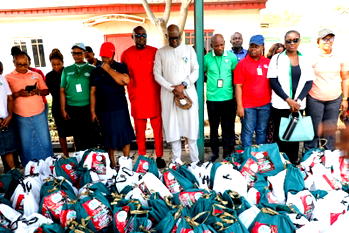 NSITF staff pay WAEC fees for 20 Kuje inmates, donate food items, clothing